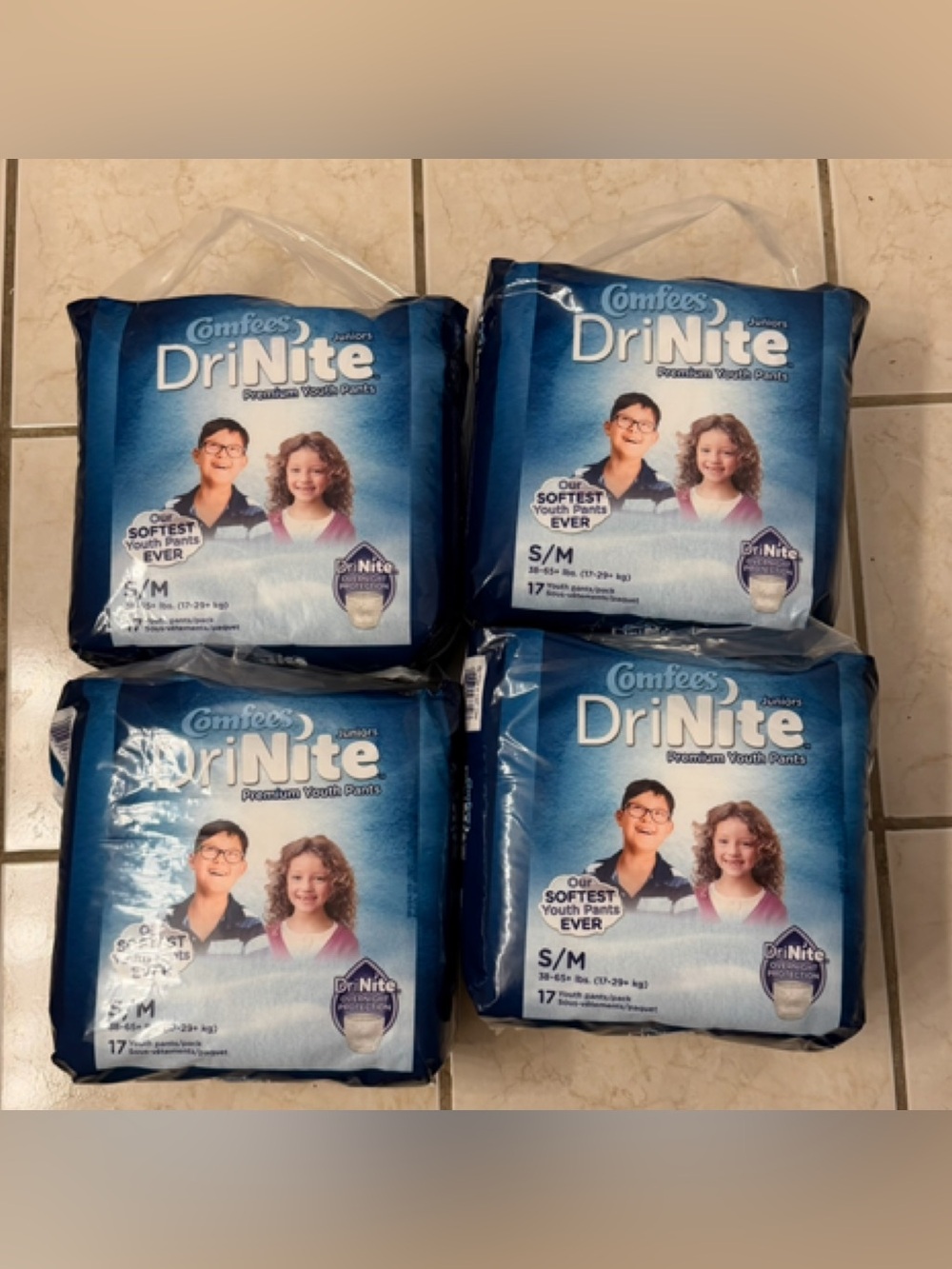 NEW Comfees box of 4 - Picture 2 of 5